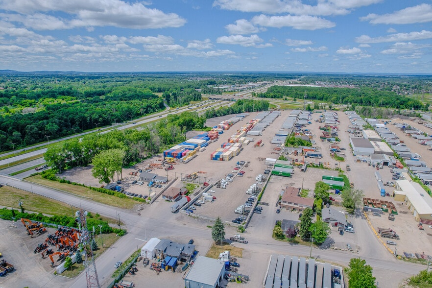 5421 Bd Cléroux, Laval, QC à vendre - Aérien - Image 2 de 4