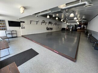 Plus de détails pour 26057-26069 Bouquet Canyon Rd, Valencia, CA - Commerce de détail à louer