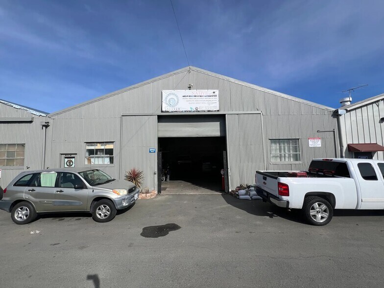 175-185 Market St, San Rafael, CA à vendre - Photo du bâtiment - Image 2 de 7