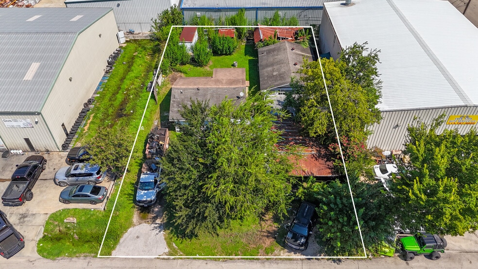 8710 Daffodil St, Houston, TX for sale - Building Photo - Image 3 of 5