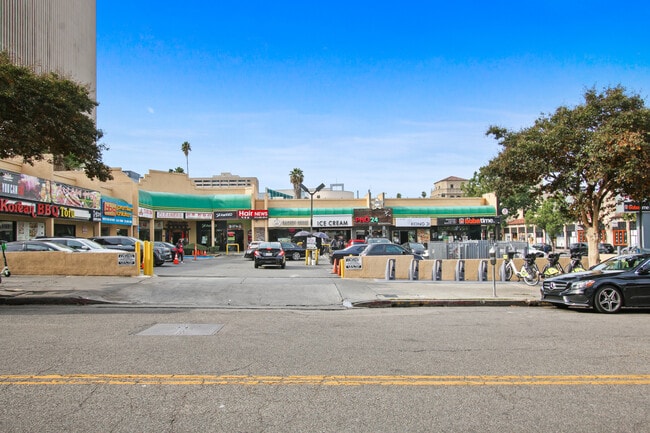More details for 3450 W 6th St, Los Angeles, CA - Retail for Lease