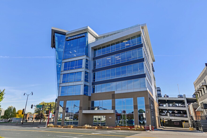 100 Warren St, Mankato, MN à louer - Photo du bâtiment - Image 1 de 13