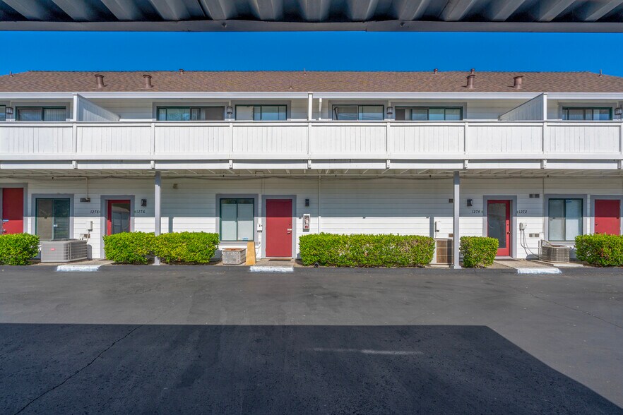 1270 Broadway, Sonoma, CA à vendre - Photo du bâtiment - Image 3 de 92