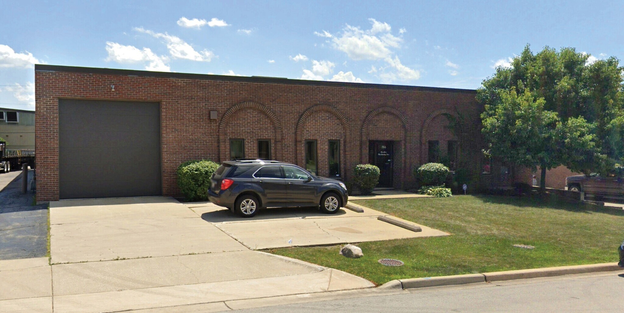 753 W Annoreno Dr, Addison, IL à vendre Photo principale- Image 1 de 3