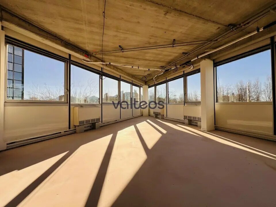 5 Avenue Albert Durand, Blagnac for lease Interior Photo- Image 1 of 42