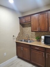 1515 W Osborn Rd, Phoenix, AZ à louer Photo intérieure- Image 2 de 9
