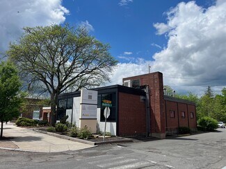 Plus de détails pour 1111 Main St, East Hartford, CT - Bureau à louer