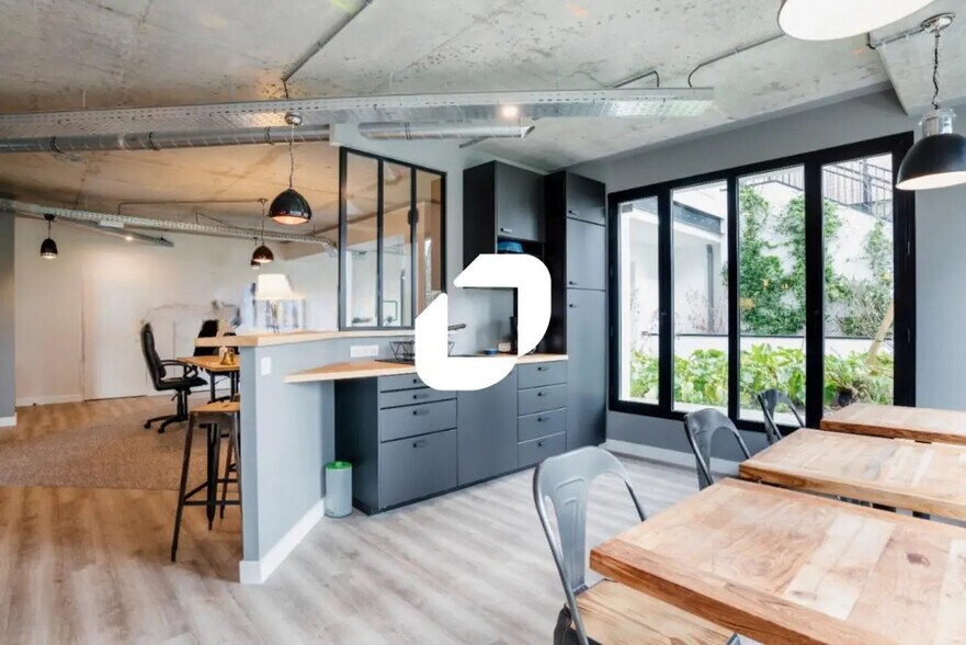 Bureau dans Nantes à vendre - Photo du bâtiment - Image 3 de 16