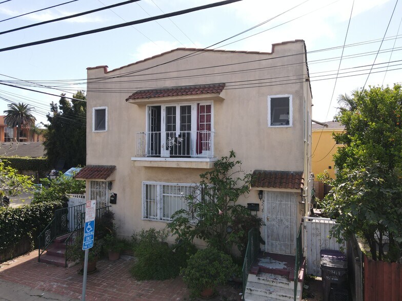 3216 E 4th St, Long Beach, CA à vendre - Photo du bâtiment - Image 2 de 7