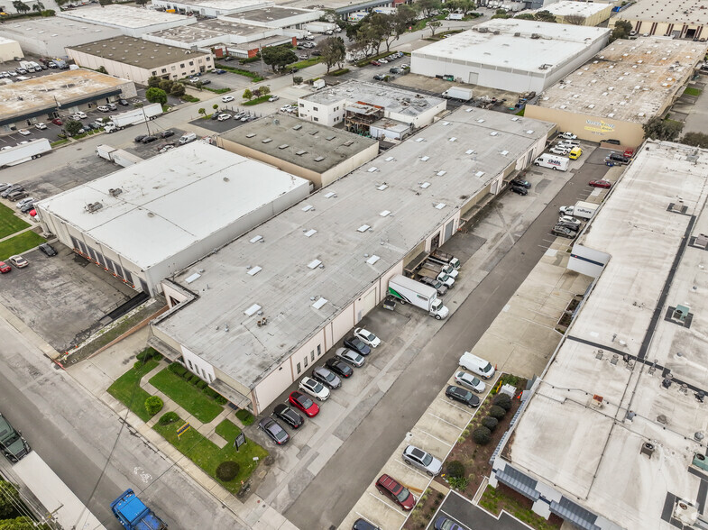 409-423 Littlefield Ave, South San Francisco, CA for lease - Building Photo - Image 1 of 7