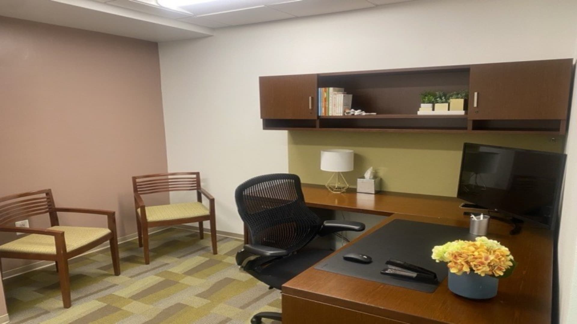 1050 30th St NW, Washington, DC for lease Interior Photo- Image 1 of 1