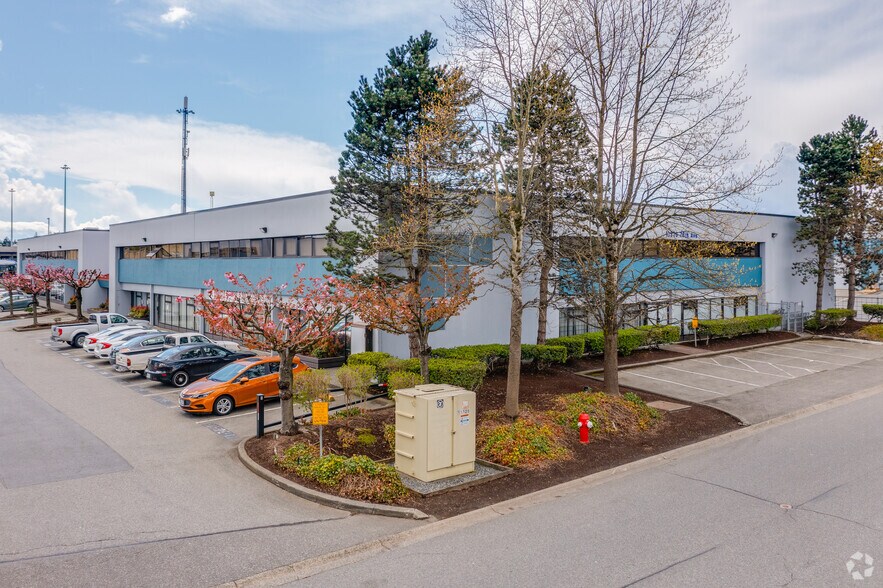 13290 78th Ave, Surrey, BC à vendre - Photo principale - Image 1 de 1