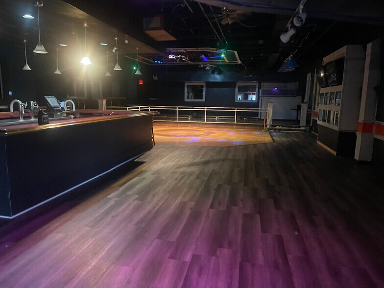 551 Hwy 58 E, Norton, VA à louer - Photo du bâtiment - Image 1 de 8