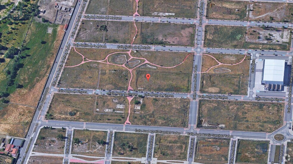 Land in Ávila, Ávila for sale - Aerial - Image 2 of 2