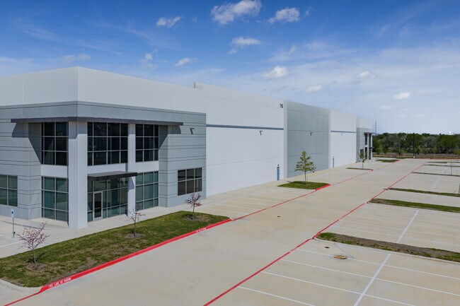 More details for 715 SE Loop 410, San Antonio, TX - Industrial for Sale