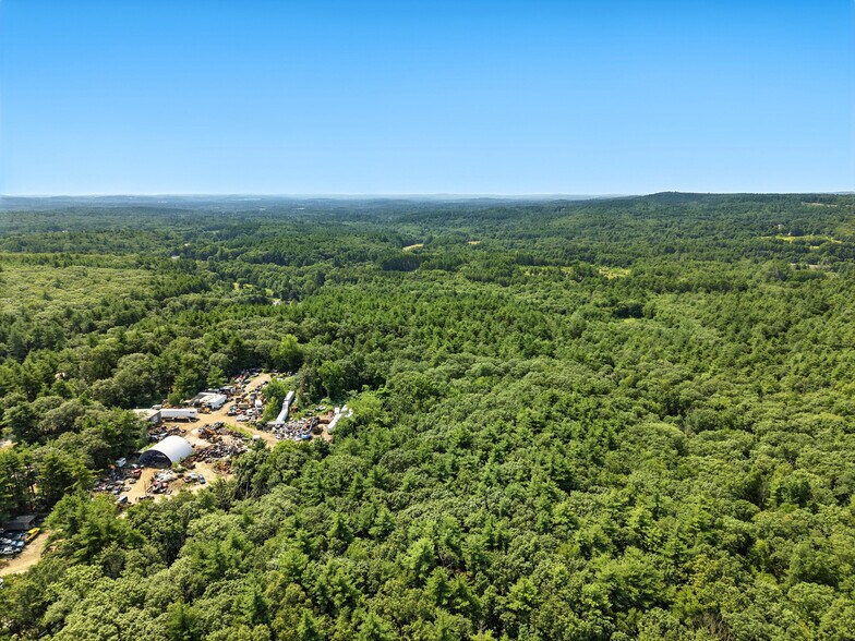 76 Coburn Rd, Berlin, MA à louer - Photo du bâtiment - Image 3 de 4