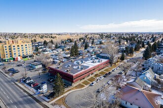 2004 14th St NW, Calgary, AB - AÉRIEN  Vue de la carte - Image1