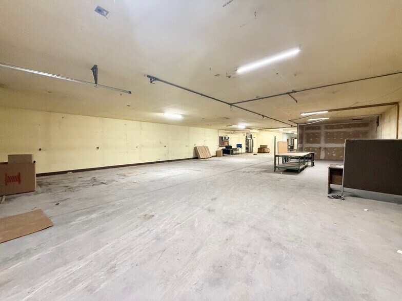 1115 Race St, Plattsmouth, NE à vendre - Photo intérieure - Image 2 de 4