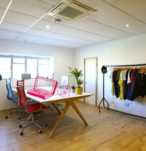 90-98C Wallis Rd, Londres à louer Photo intérieure- Image 1 de 1