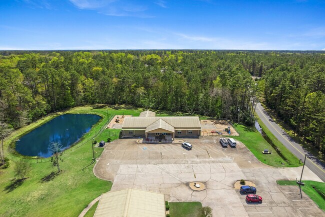 Plus de détails pour 480 Henrietta St, Kingsland, GA - Flex à vendre