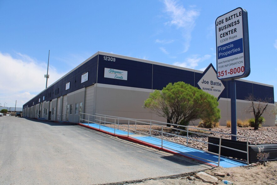 12309 Rojas Dr, El Paso, TX à louer - Photo du bâtiment - Image 3 de 4