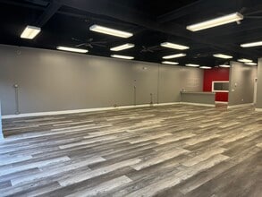 53 Persimmon St, Bluffton, SC for lease Interior Photo- Image 2 of 10