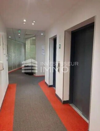 Plus de détails pour Bureau à louer