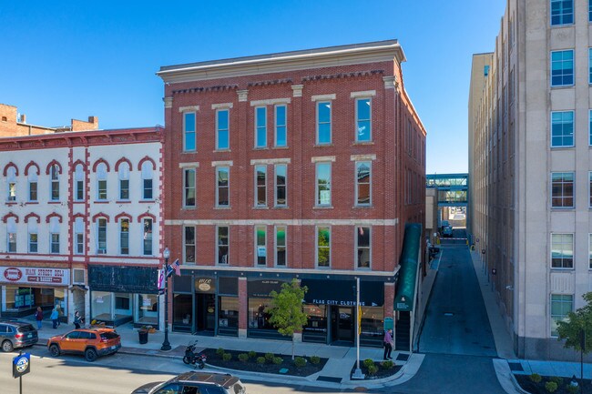 Plus de détails pour 521 S Main St, Findlay, OH - Bureau à louer