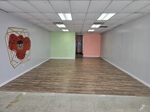 17100-17114 S Park Ave, South Holland, IL à louer Photo intérieure- Image 1 de 1