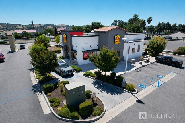 More details for 2351 Theater Dr, Paso Robles, CA - Retail for Lease