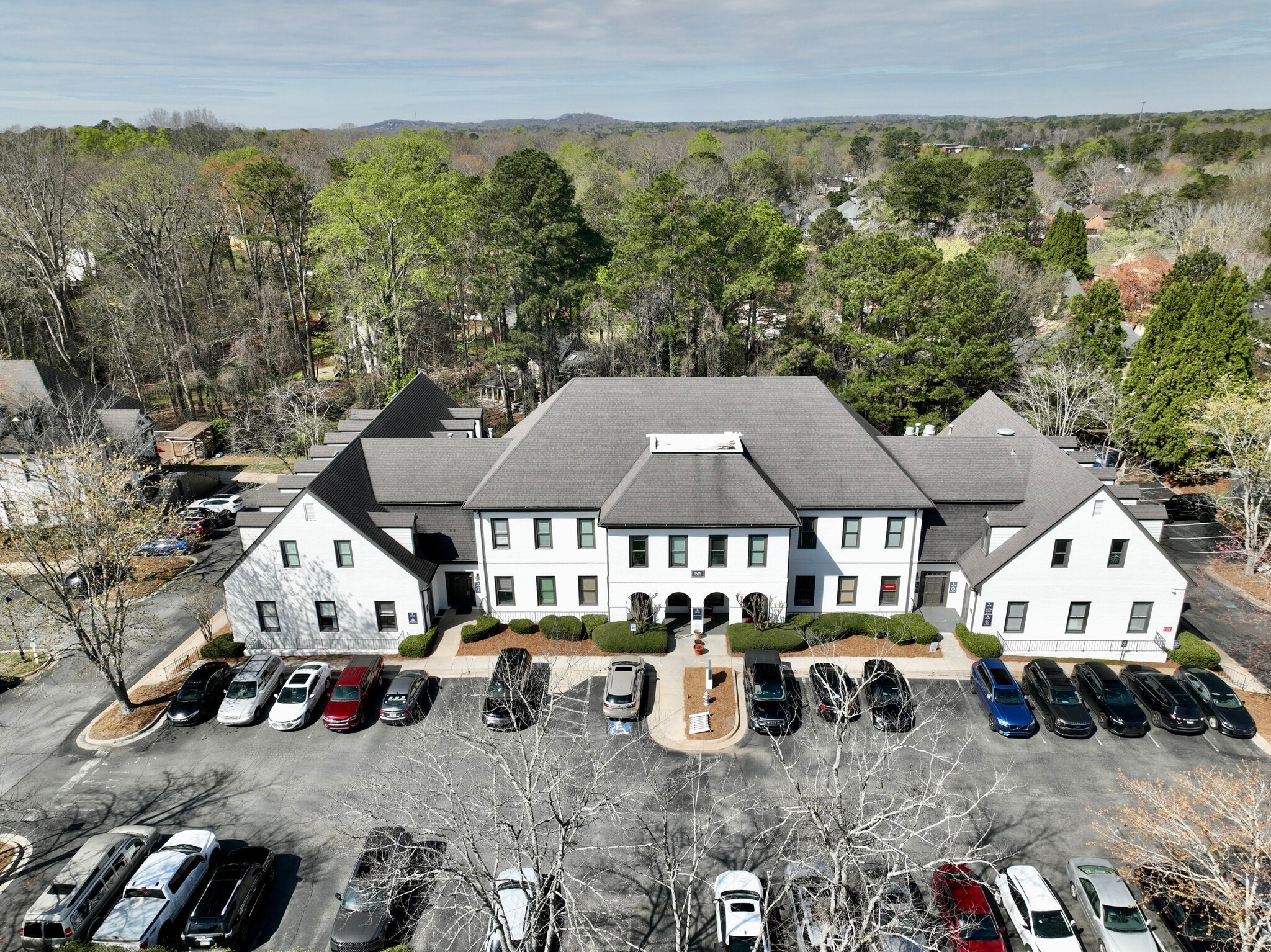 1519 Johnson Ferry Rd, Marietta, GA à louer Photo principale- Image 1 de 9