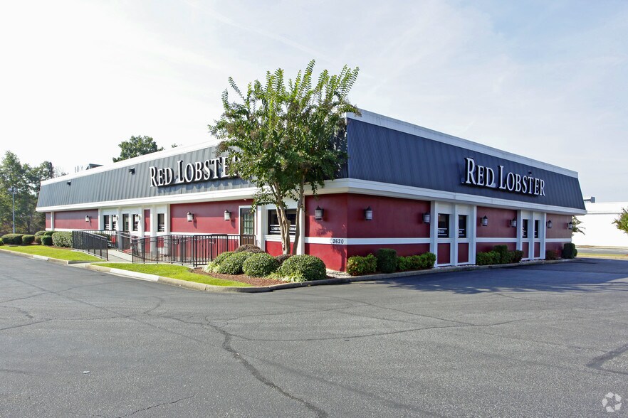 2620 McFarland Blvd, Tuscaloosa, AL for lease - Building Photo - Image 2 of 11