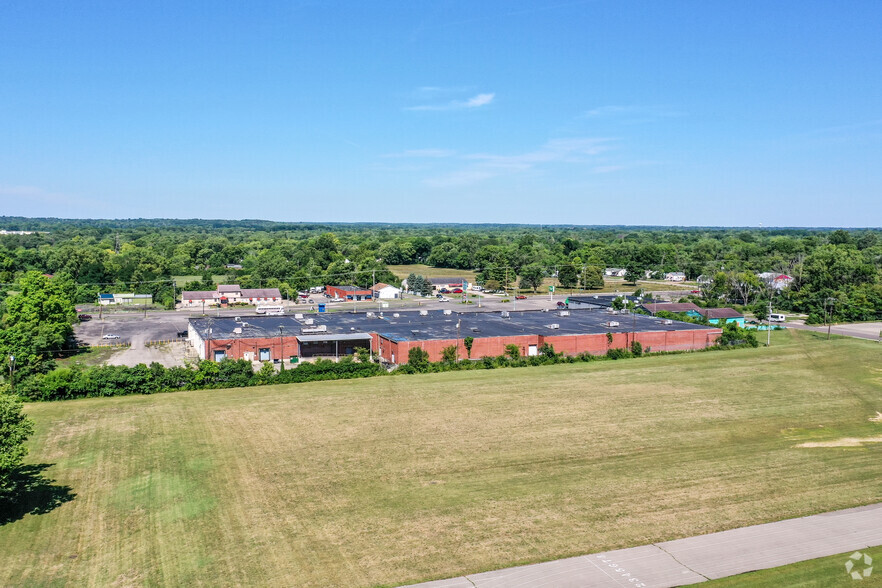 2126-2178 N Gettysburg Ave, Dayton, OH for lease - Aerial - Image 2 of 4