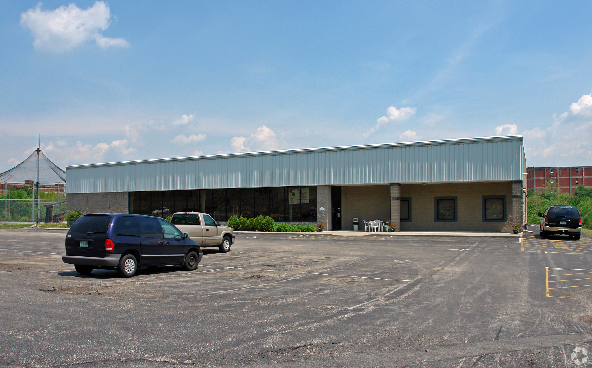 150 Industrial Dr, Lawrenceburg, IN for lease Primary Photo- Image 1 of 27