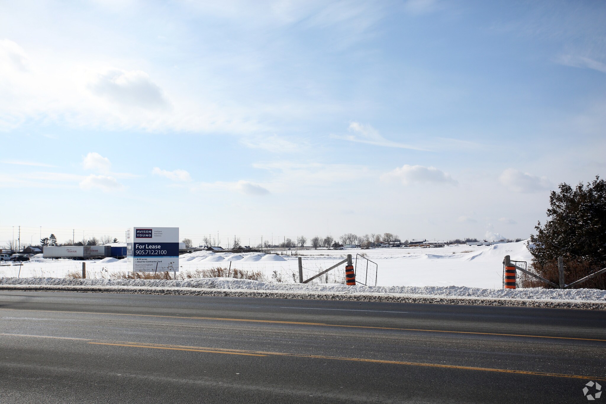 16917 Steeles Av, Halton Hills, ON for sale Primary Photo- Image 1 of 1