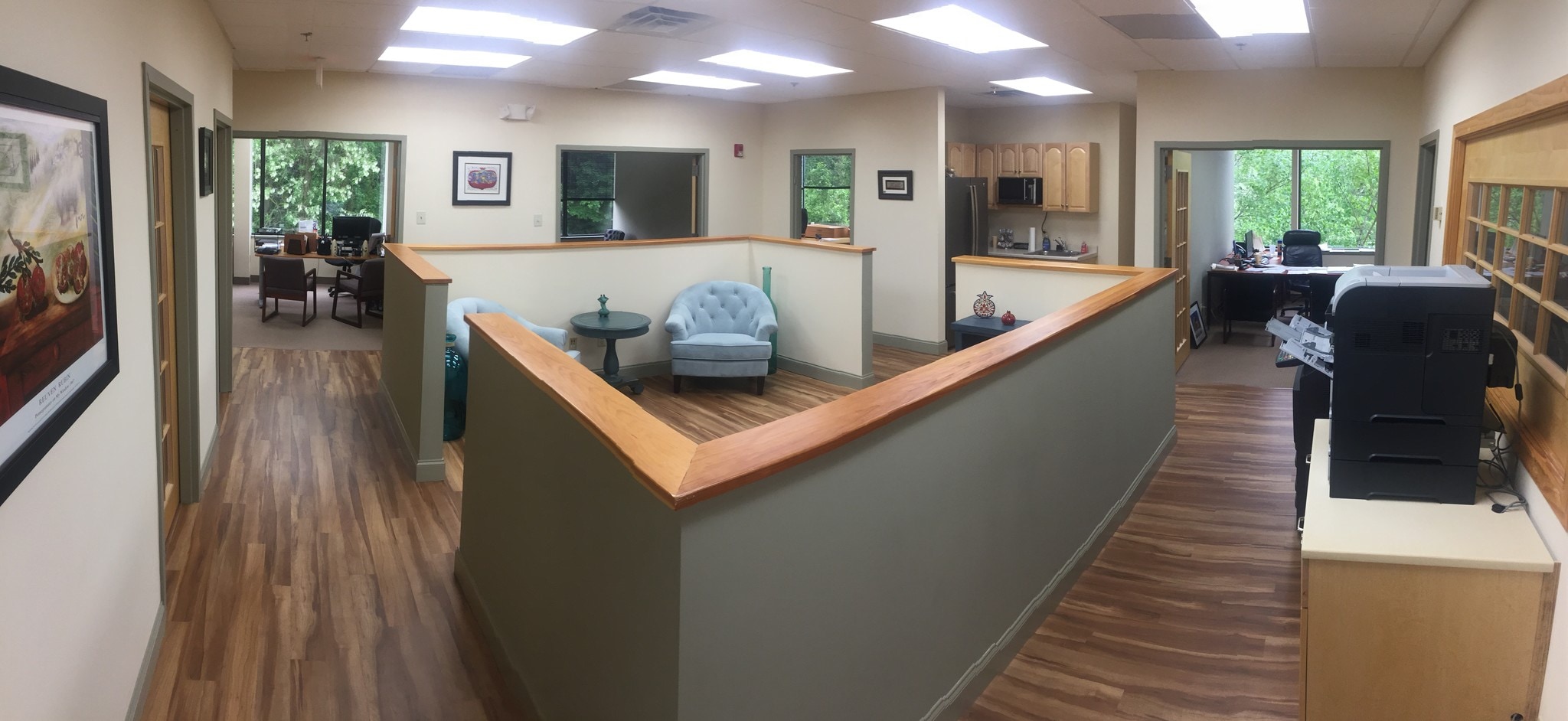 33 Rock Hill Rd, Bala Cynwyd, PA for lease Interior Photo- Image 1 of 16