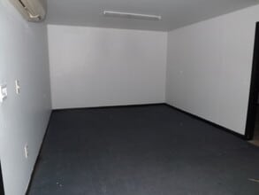 12505 66th St N, Largo, FL for lease Interior Photo- Image 1 of 4