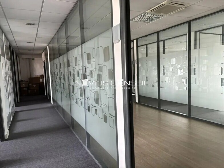 Office in Colomiers for lease - Interior Photo - Image 2 of 7
