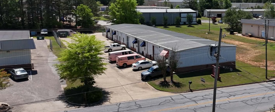 1975 Mall Blvd, Auburn, AL for lease Interior Photo- Image 1 of 5