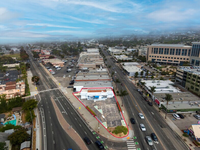 2834 E Main St, Ventura, CA for lease - Building Photo - Image 2 of 24