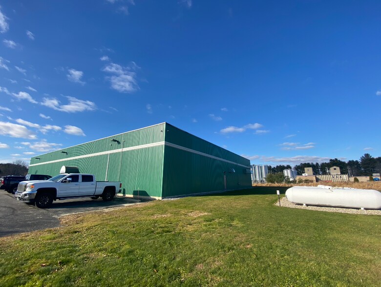 11 Fireslate Pl, Lewiston, ME for sale - Building Photo - Image 2 of 10