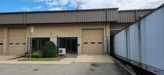 Plus de détails pour 21 Fruean Way, South Yarmouth, MA - Industriel à vendre