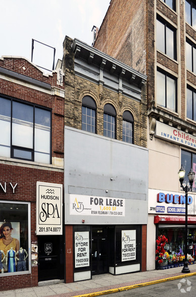 3707 Bergenline Ave, Union City, NJ for sale - Primary Photo - Image 1 of 1