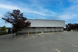 Plus de détails pour 6 Medical/Retail Conversion Opps & Land – à vendre