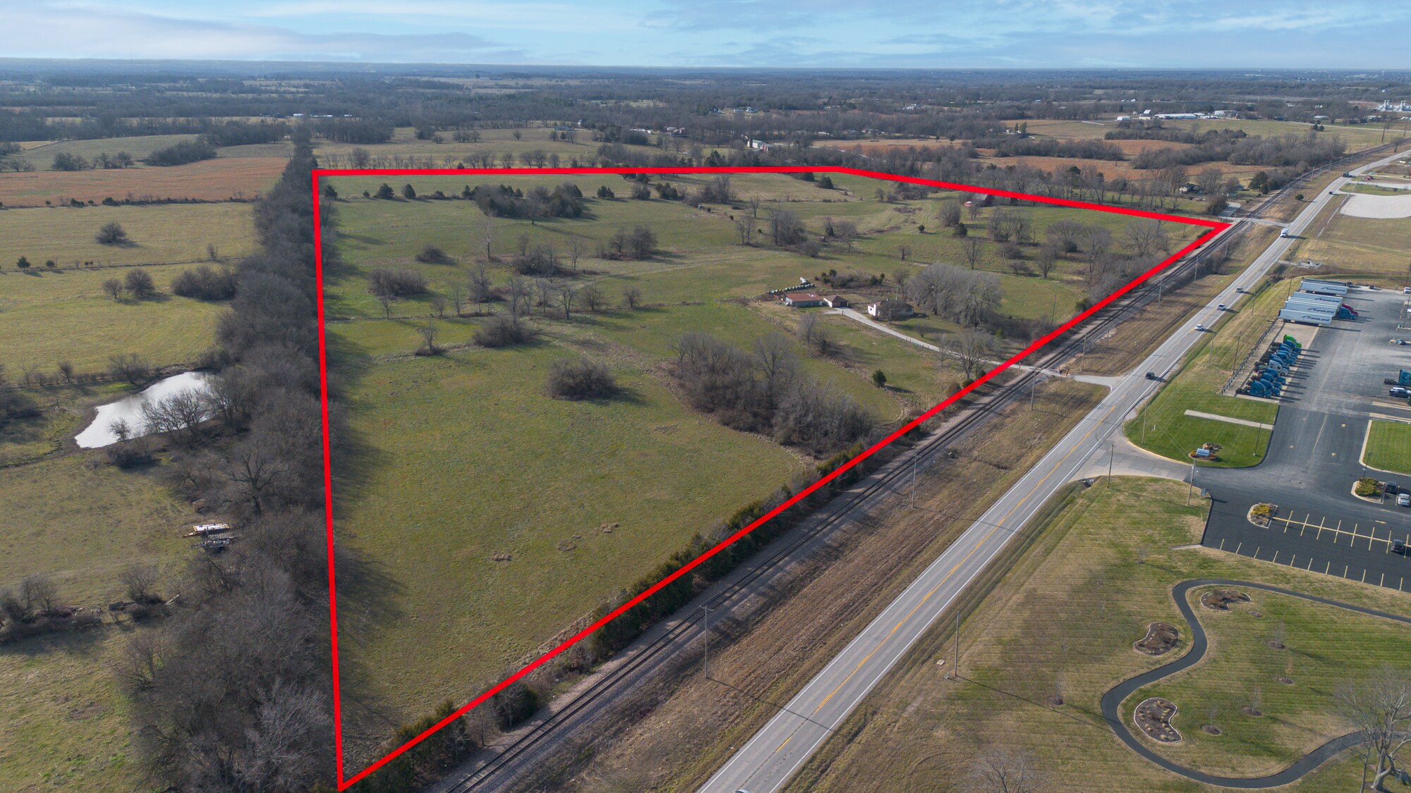 6684 E State Highway OO, Strafford, MO for sale Primary Photo- Image 1 of 2