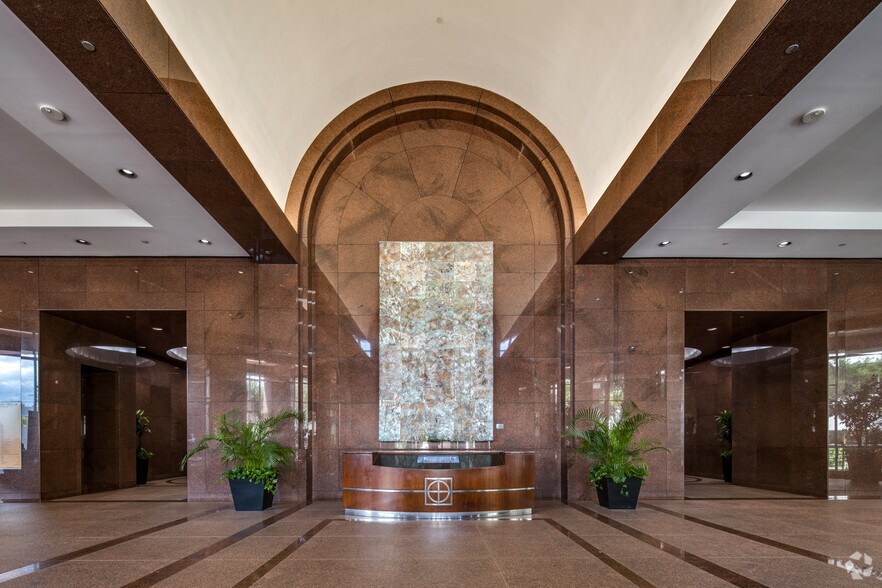 1000 Legion Pl, Orlando, FL for lease - Lobby - Image 3 of 8