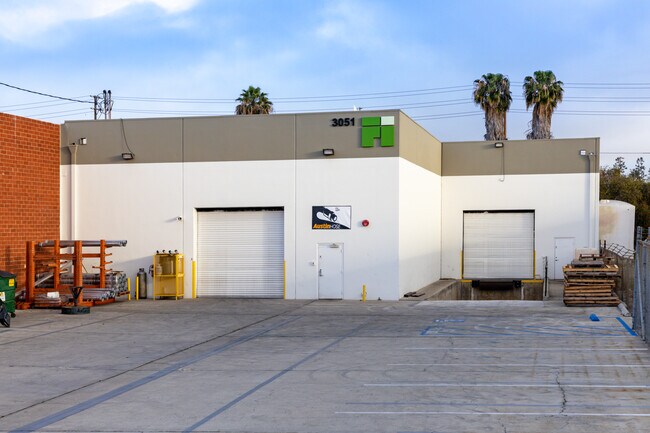 More details for 3051 E Maria St, Rancho Dominguez, CA - Industrial for Lease
