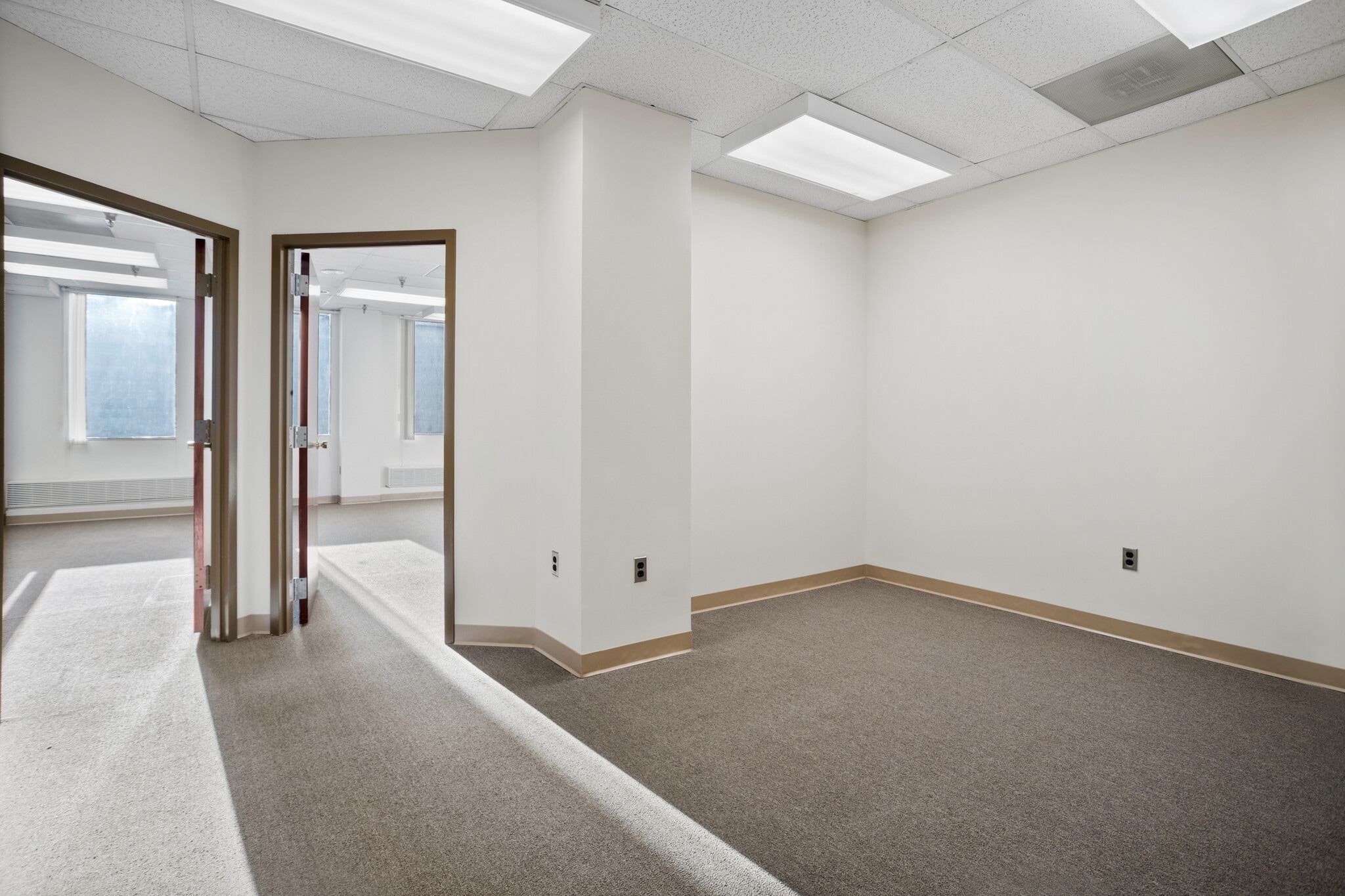 8720 Georgia Ave, Silver Spring, MD for lease Interior Photo- Image 1 of 2