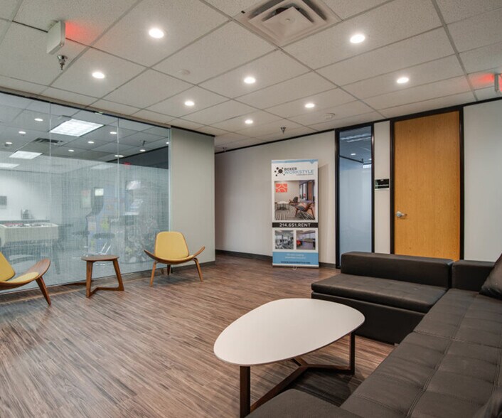 8330 Lyndon B Johnson Fwy, Dallas, TX à louer - Photo intérieure - Image 2 de 7