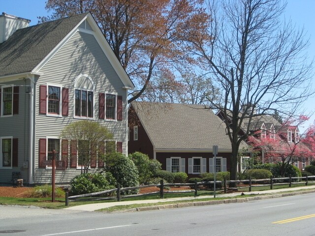 89 Amherst St, Nashua, NH à louer - Photo du bâtiment - Image 2 de 12